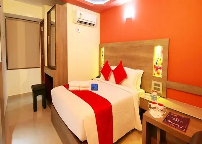 Hotel New Ashiyana Palace Near Ganga Ghat And Vishwanath Temple Varanasi
