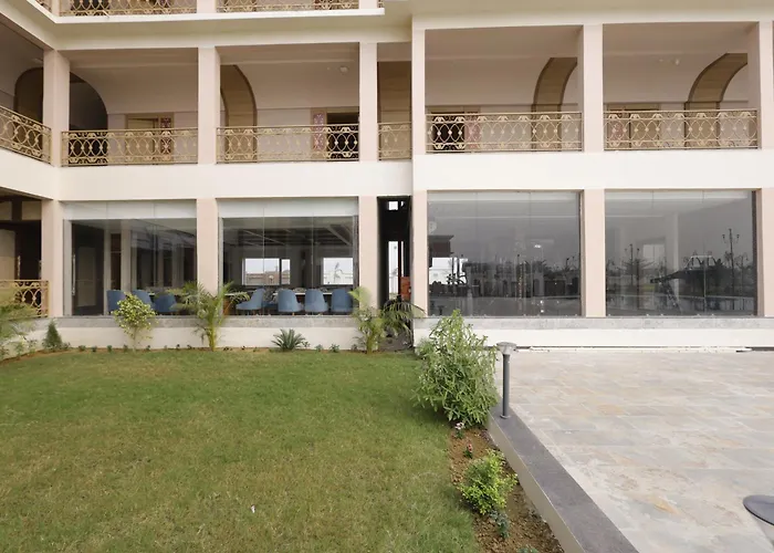 Nirvana Grand Hotel & Resort Gaya