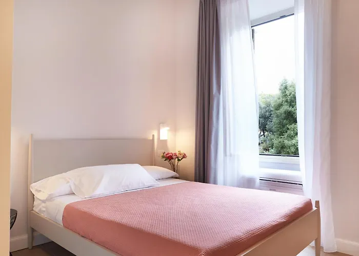 Hotel Reyes Roma