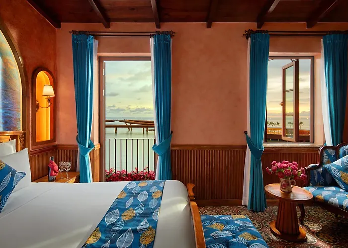 Venice Hotel Phu Quoc - Free Airport Shuttle&Sunset Town Tour