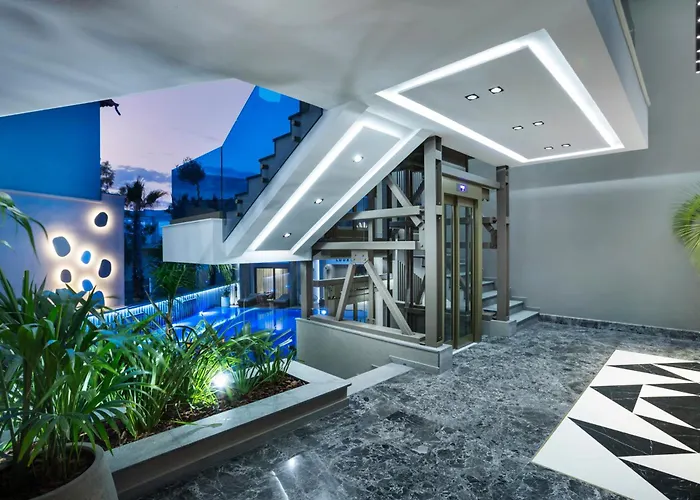 Luuks Luxury Accommodation Hanioti