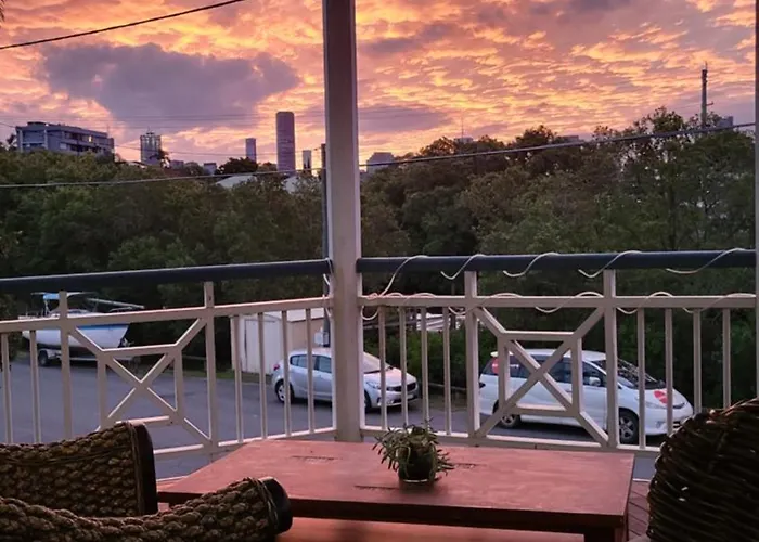 Urban Riverside Rest Brisbane