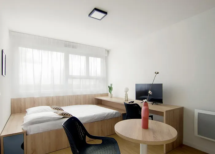 Aparthotel Sweetly I-Art Gradignan - Bordeaux Sud