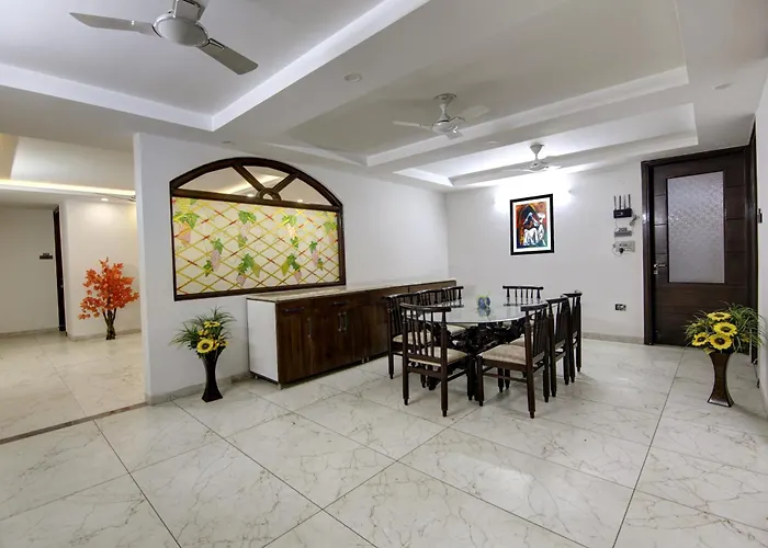 Sonesta Luxury Apartment New Delhi