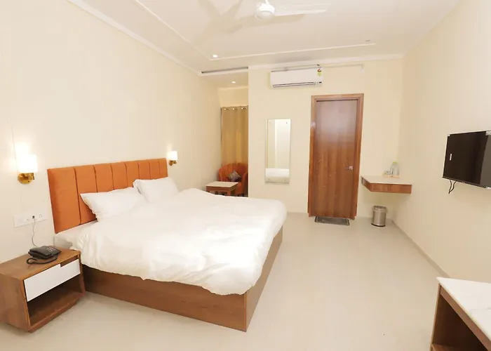 Hotel Elite Bareilly