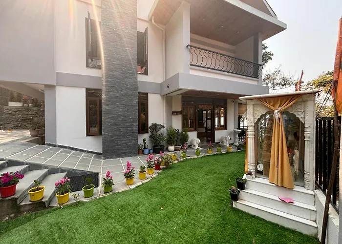 Blue Orchid Premium Hotel Kalimpong