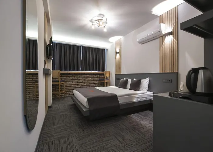 Dewy Hotel İzmir