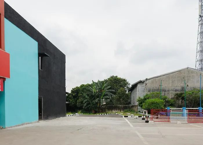 Sans Hotel Cibanteng Dramaga Bogor