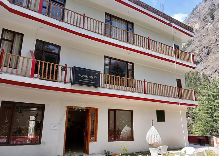 Shangri-La Rooms & Restaurant Kasol