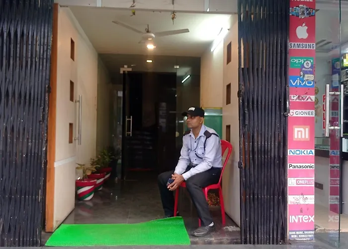 Hotel Shubh Ashish Near Bank More Dhanbad