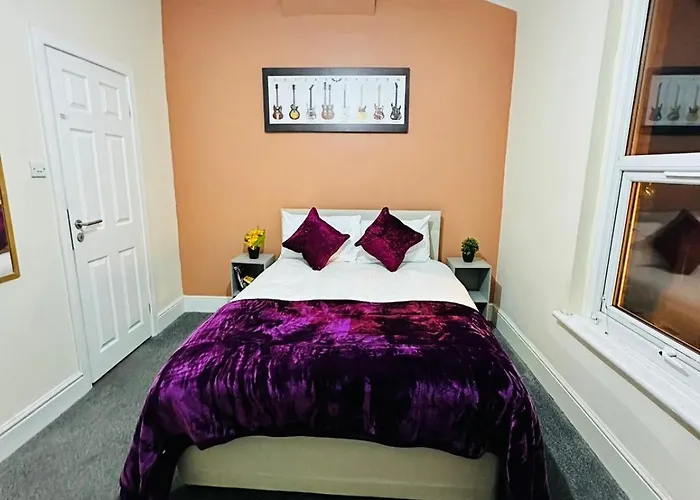 Elm Vale Lodge Liverpool
