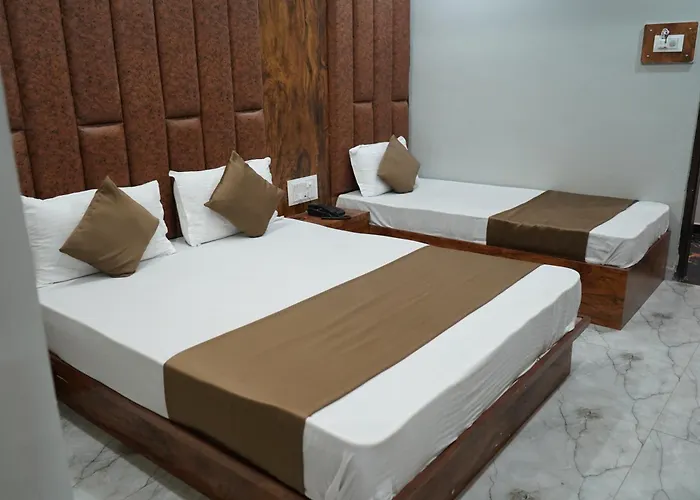 Hotel Pr Villa Gandhinagar