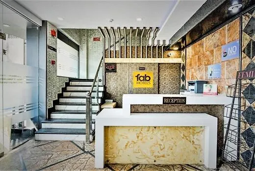Hotel Metro Lucknow