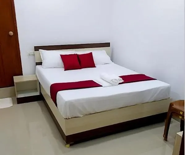 Tharavad Residency Hotel Iritti