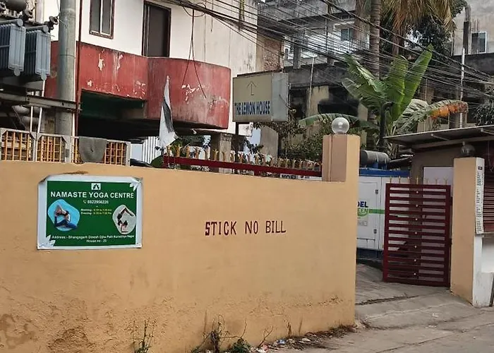 Hotel Lemon House Guwahati