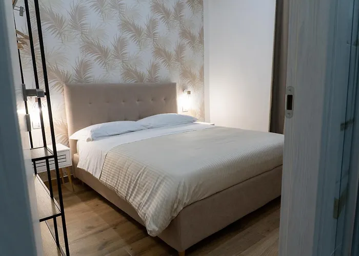 A Casa Di Edel Bed & Breakfast Naples