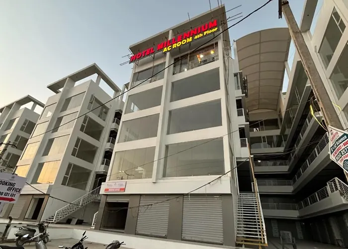 Hotel Millennium Vadodara