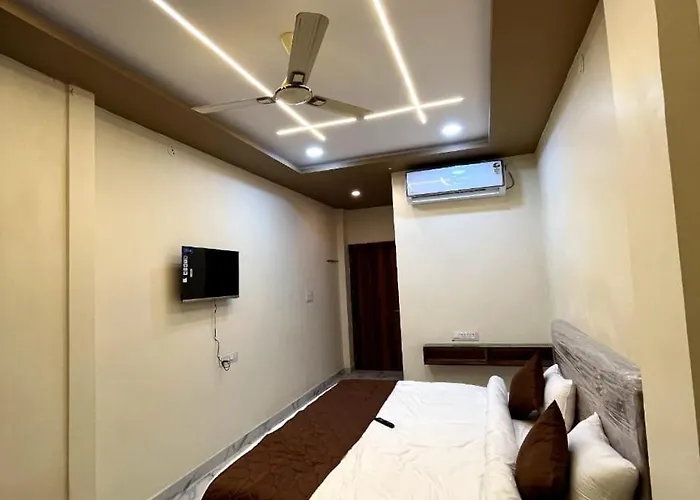 Hotel Dhruv Ji Ujjain