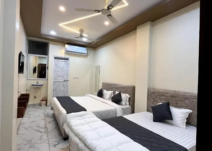 Hotel Dhruv Ji Ujjain