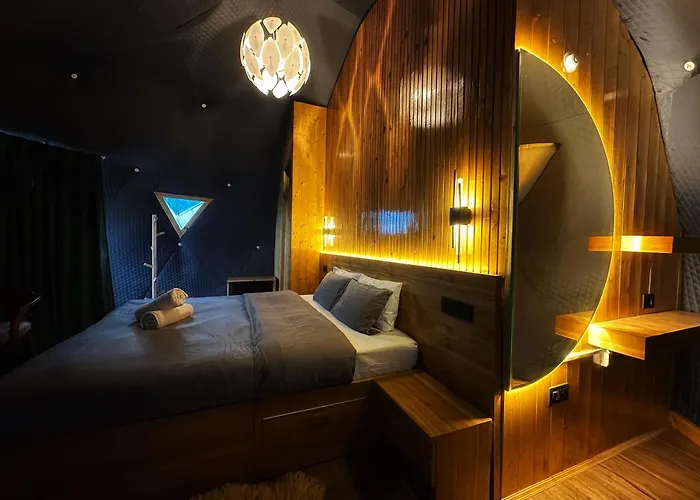 Fayul Retreat - India Highest Glamp And Ecoluxury Stay Kalpa