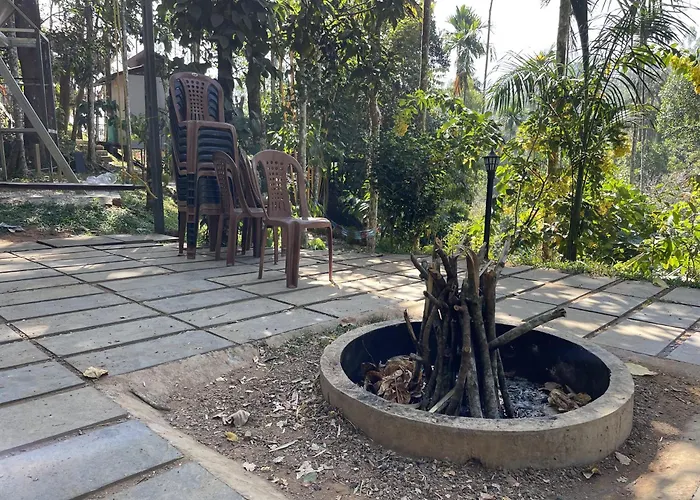 Wetlands Wayanad Pool Resort With Natural Waterfalls Padinjarathara