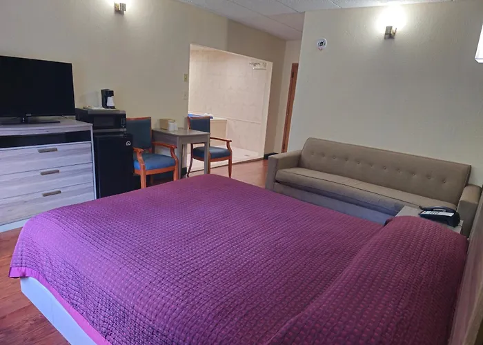 La Mirage Motor Inn Monmouth Junction