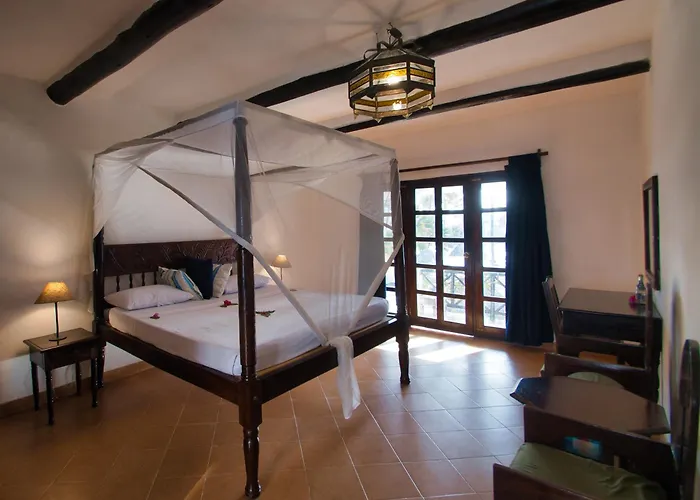 Barracuda Inn Resort Watamu