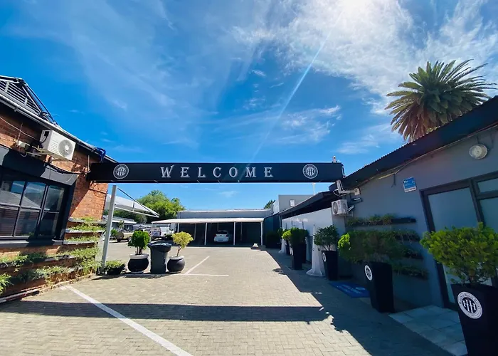 Halfway House Hotel Kimberley