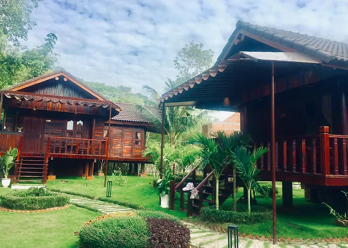 Anna Pham Bungalow - Friendly Local Phú Quốc