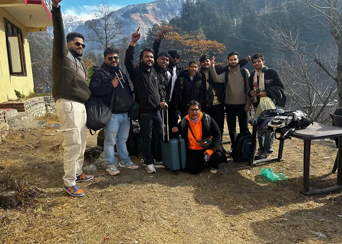 Apple Garden Katagla Kasol Hotel
