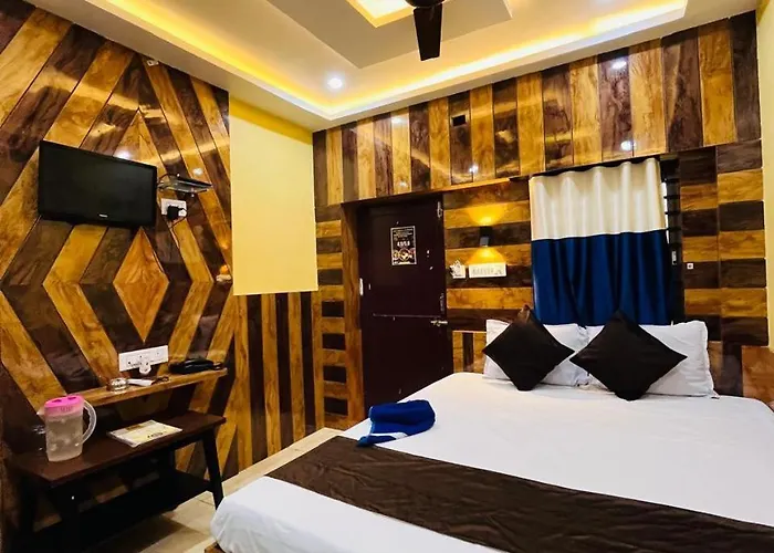 Hotel Holiday Home Digha 
