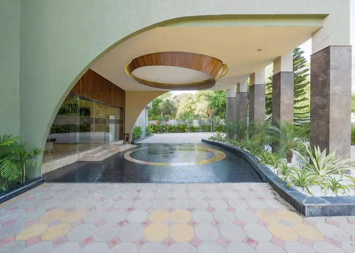 Urbane By Treat Daman Hotel