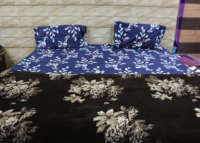 Tirupati Balaji Guest House Vrindavan