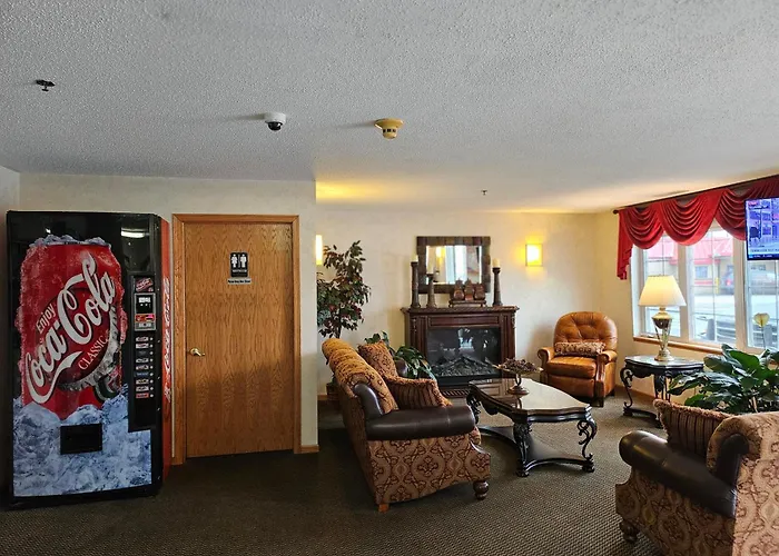 Budget Host Inn & Suites Escanaba