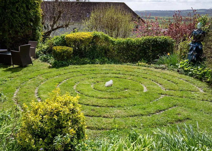 Phoenix Rise Retreat Glastonbury