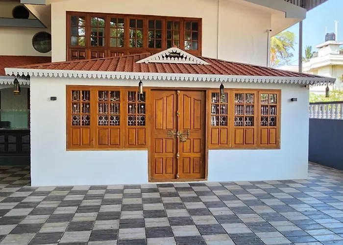 Bharatham Heritage Inn Kannur