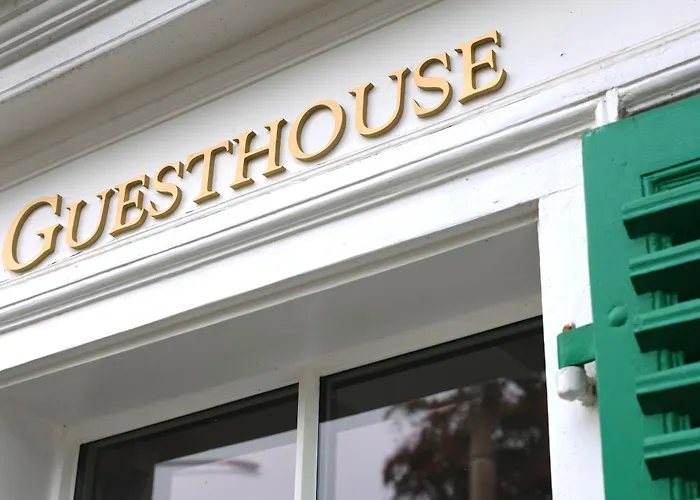The Cornish Arms Guest House Solingen