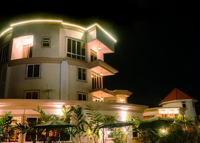 Grik Hotel - Entebbe