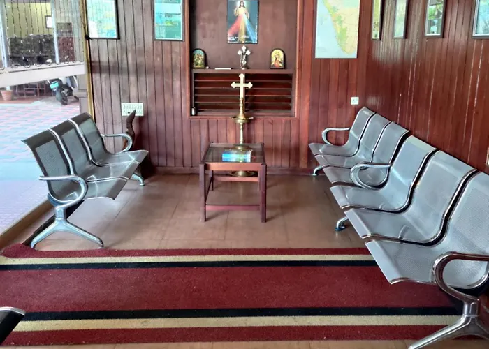 Rays Inn Thekkady