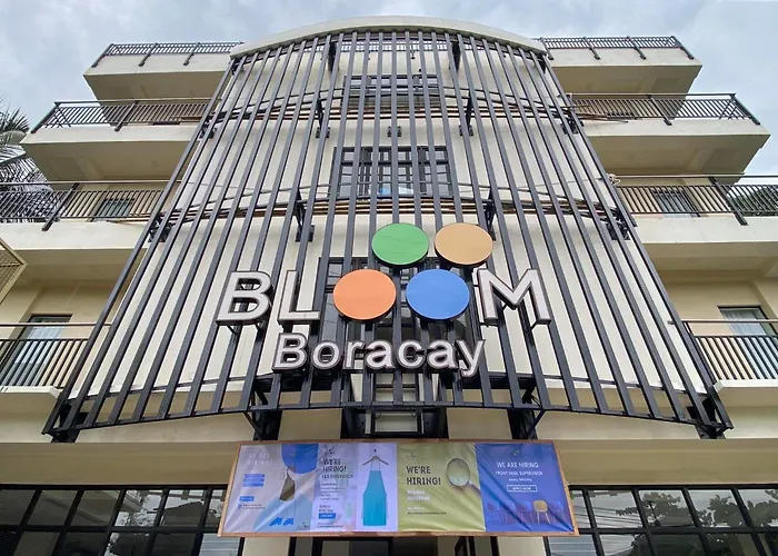Bloom Boracay Hotel Balabag 