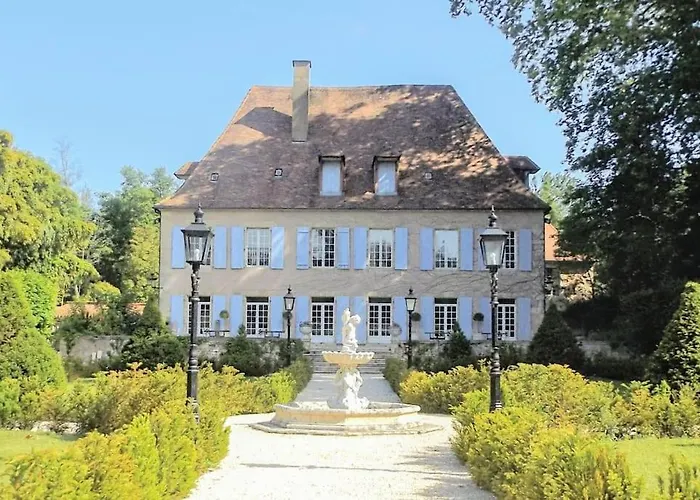 Domaine de La Barde B&B guest rooms&suites Le Bugue