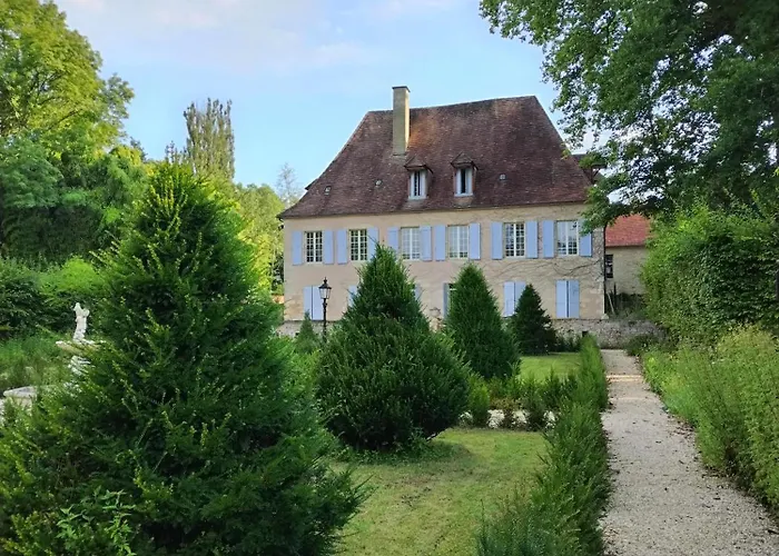 Domaine de La Barde B&B guest rooms&suites Le Bugue