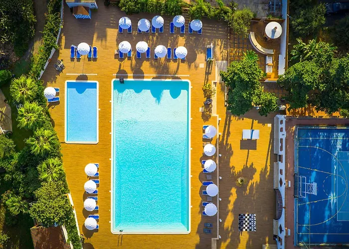 Hotel Kalura Cefalu