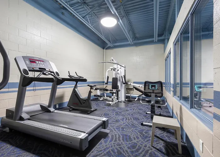 Glenwood Inn & Suites Trail