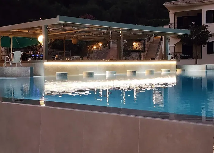 Sivota Gold Aparthotel