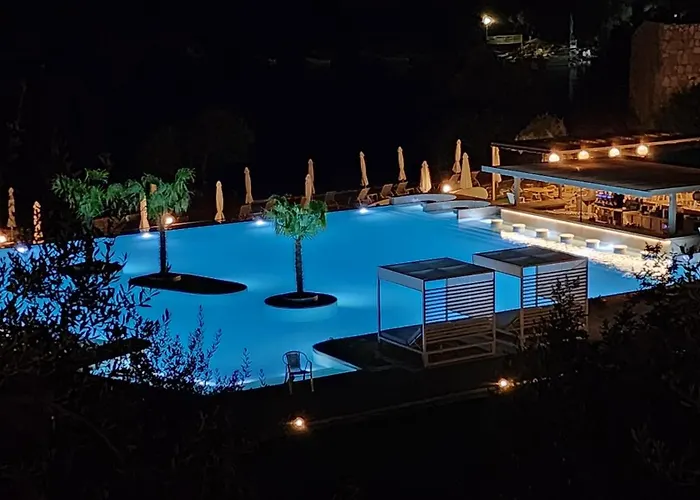 Sivota Gold Aparthotel