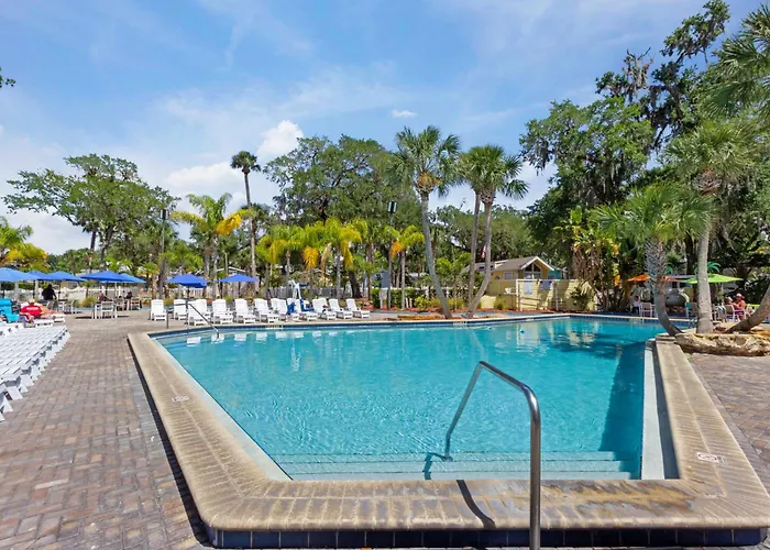 Tropical Palms Resort Celebration