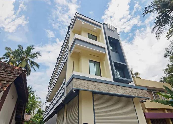 Hotel O Home Pop Tavern Pettah Thiruvananthapuram