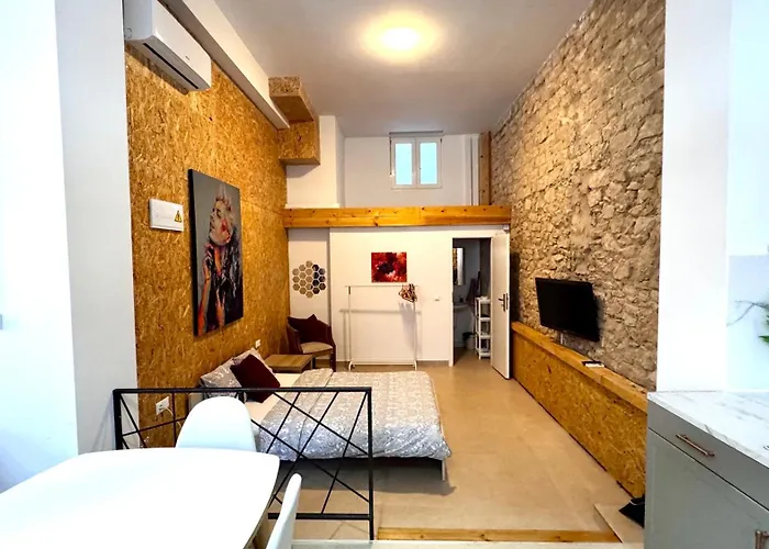 Soho Boho Apartments - With Sunny Rooftop Terrace And Fiber Optic Internet Alicante