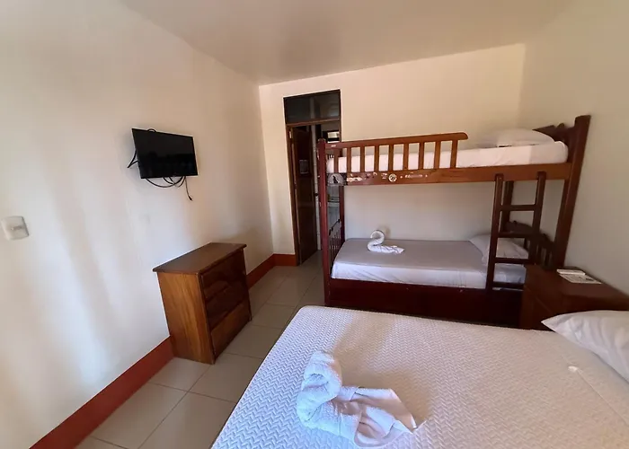 Hotel La Roca Del Mar Puntarenas